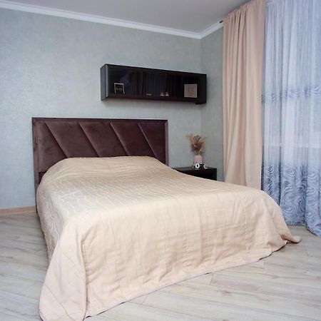 Apartament Vasilya Porika 48 Street Vinnitsya Exteriör bild