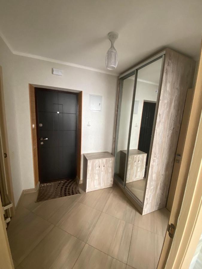 Apartament Vasilya Porika 48 Street Vinnitsya Exteriör bild